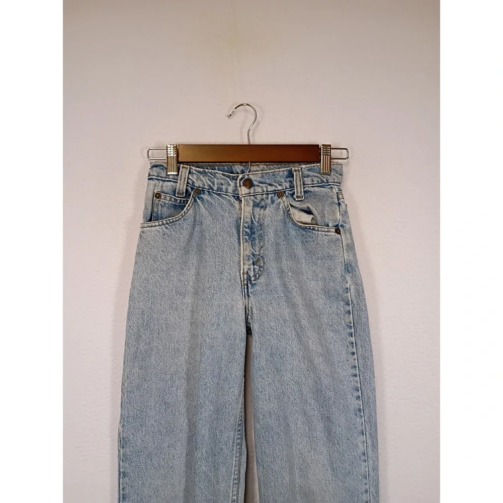 Vintage 90s Levis 550 Boys 12 Light Wash Blue Orange Tab Relaxed Tapered Jeans